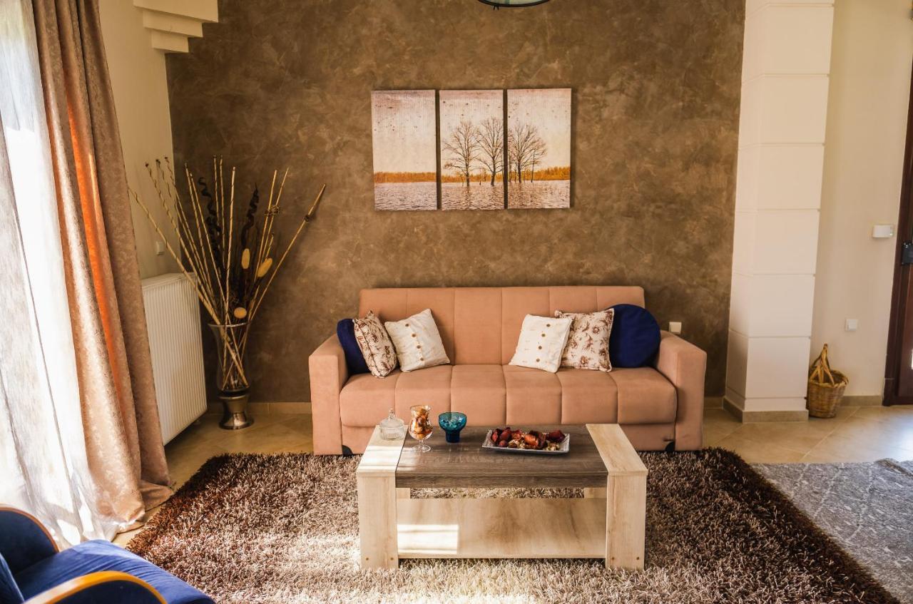 Luxury Thea Villa *