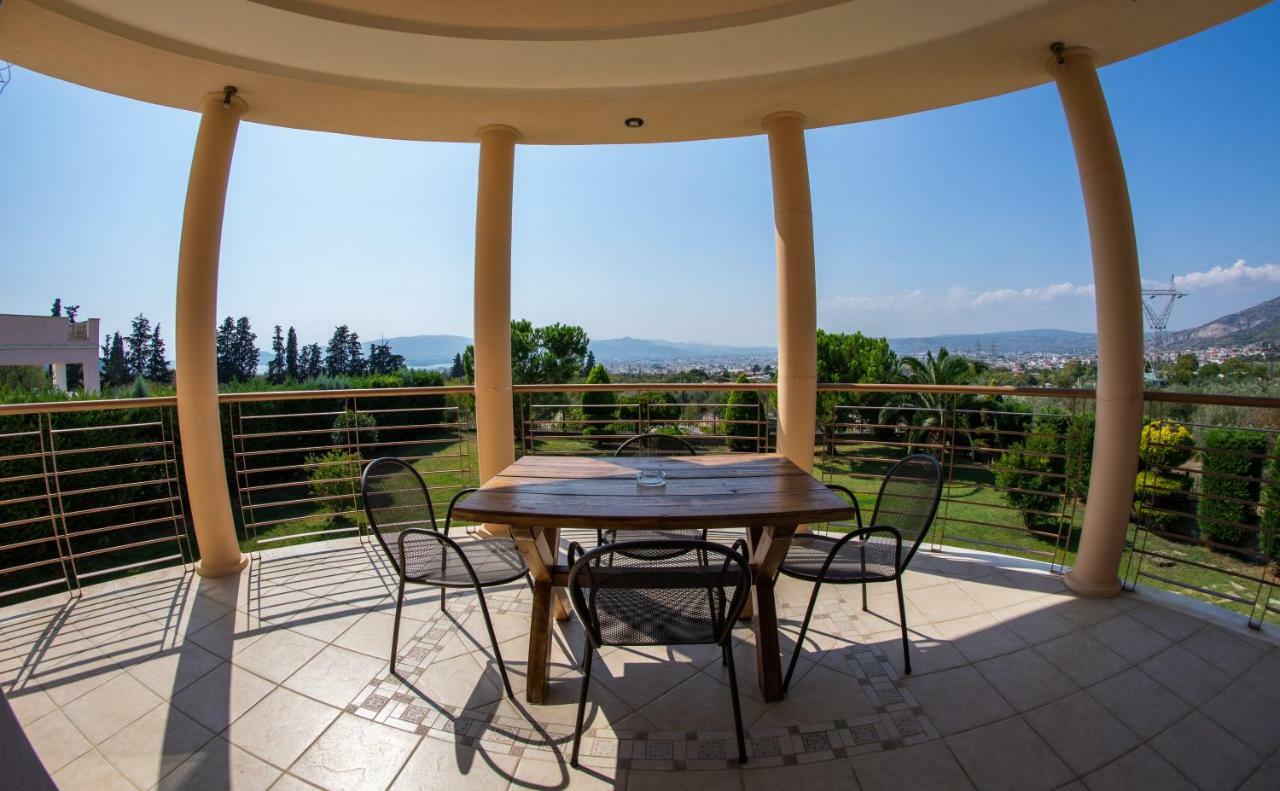 Luxury Thea Villa
